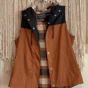 Dakine Water Resistent Vest